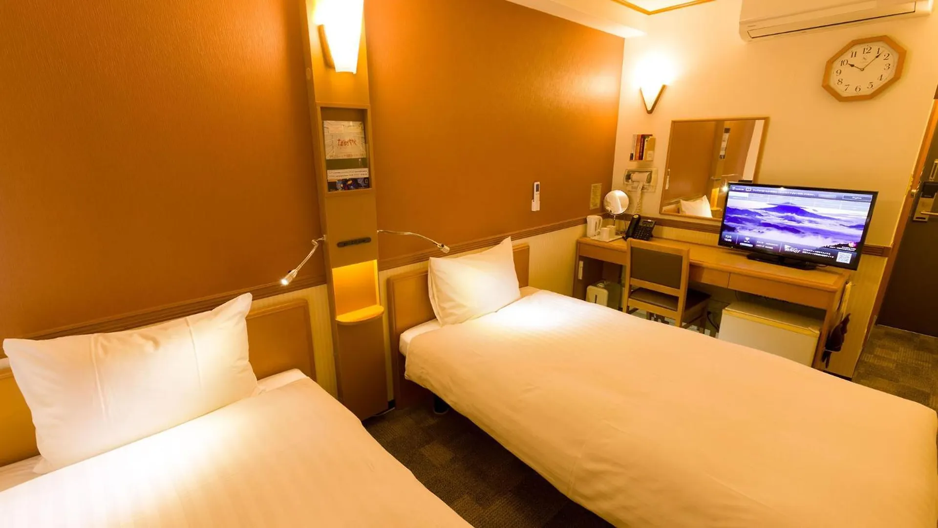 Toyoko Inn Kyoto Gojo-Karasuma Hotel