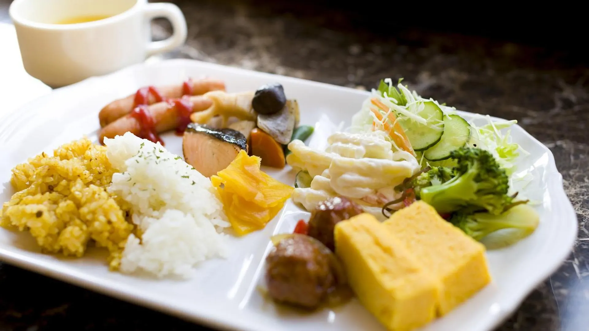 Toyoko Inn Kyoto Gojo-Karasuma Hotel